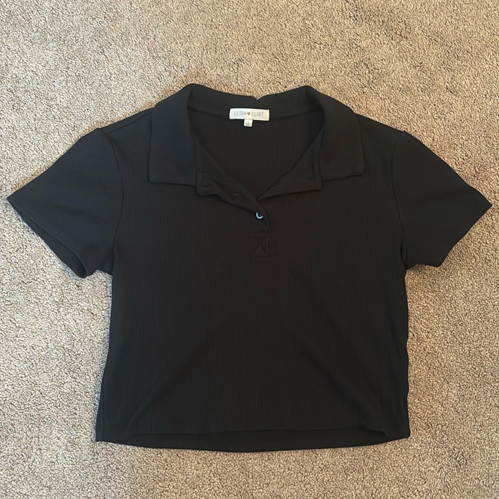 Ultra Flirt Black Cropped and Collared T Shirt